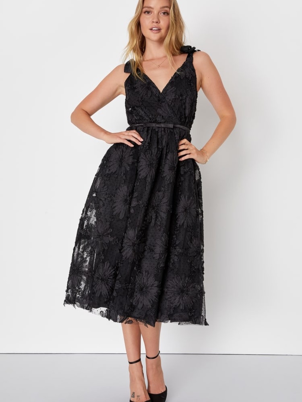 Lulu's Black Floral Lace Midi Dress with V-Neck and Tie Straps